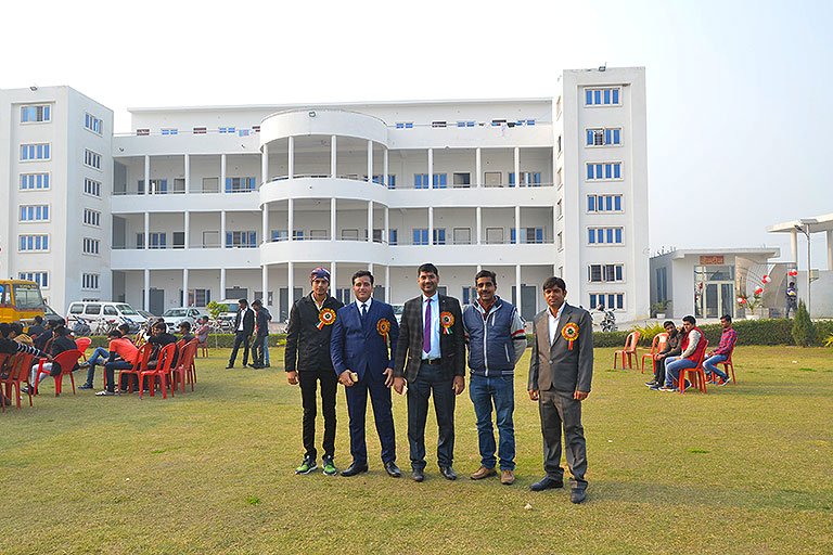 ACMT Group of Colleges in Uttar Pradesh Main Building